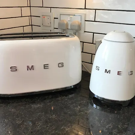 بيت للعطل - Uk11016 *