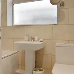- Uk11016