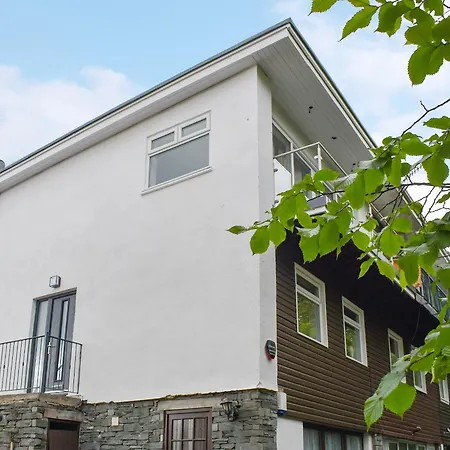 - Uk11016 Holiday home